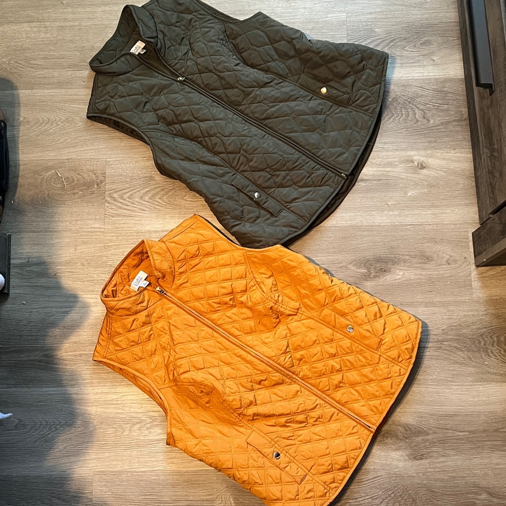 Set Of 2 Quilted Gold  and Olive Green Vests XL
